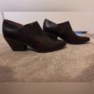 Lucky Brand Ankle Leather Booties in Snake Design